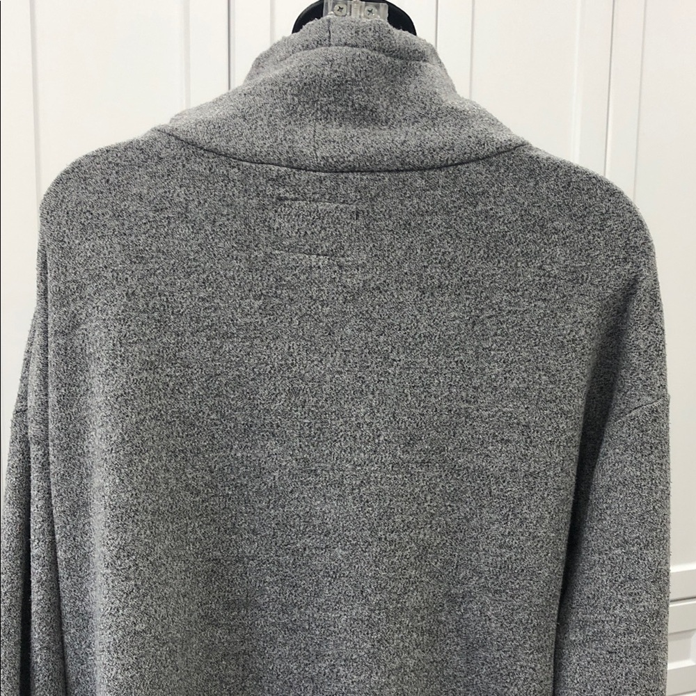 🦫Roots Women’s Cowl Neck Sweater – Heather Gray/Salt & Pepper – Size Medium - Picture 9 of 10